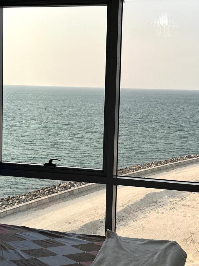 2 Bedroom Incredible Ocean Vew Apartment ราสอัลไคมาห์ ภายนอก รูปภาพ