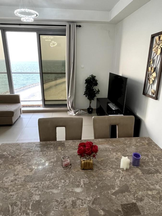 2 Bedroom Incredible Ocean Vew Apartment ราสอัลไคมาห์ ภายนอก รูปภาพ