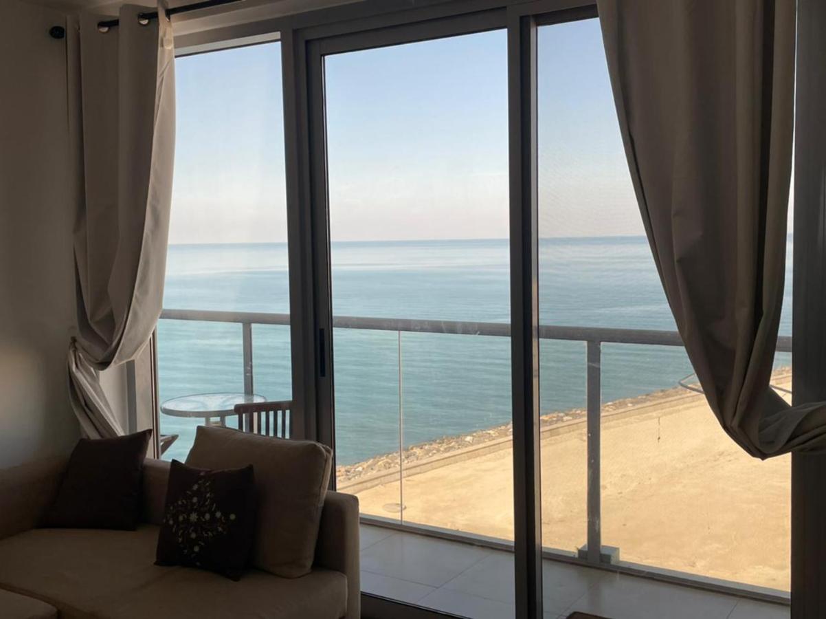 2 Bedroom Incredible Ocean Vew Apartment ราสอัลไคมาห์ ภายนอก รูปภาพ