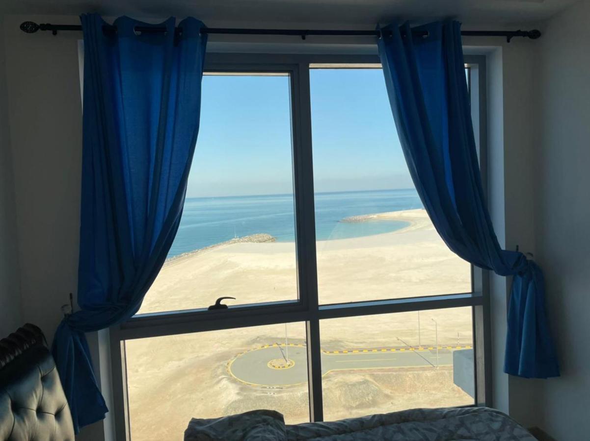 2 Bedroom Incredible Ocean Vew Apartment ราสอัลไคมาห์ ภายนอก รูปภาพ