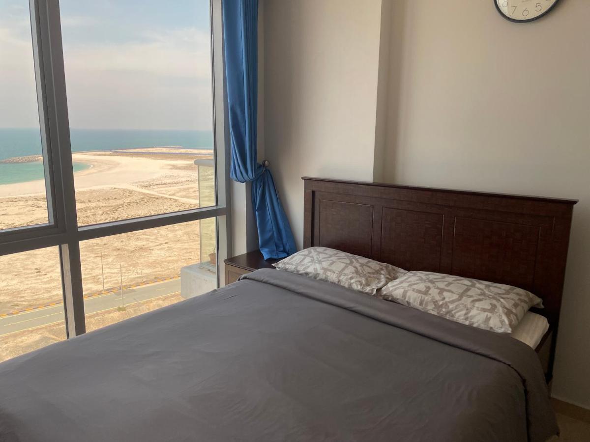 2 Bedroom Incredible Ocean Vew Apartment ราสอัลไคมาห์ ภายนอก รูปภาพ