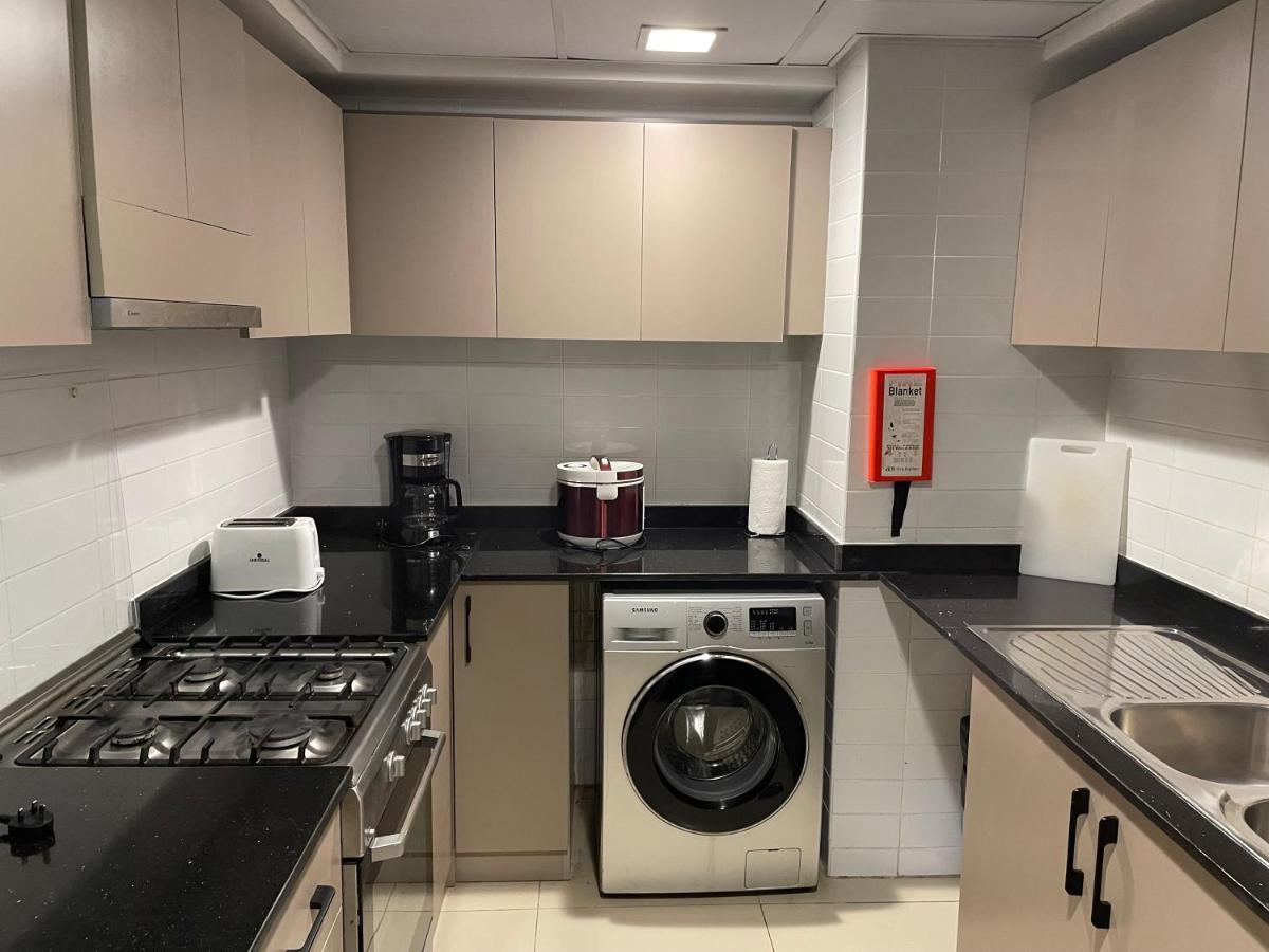 2 Bedroom Incredible Ocean Vew Apartment ราสอัลไคมาห์ ภายนอก รูปภาพ